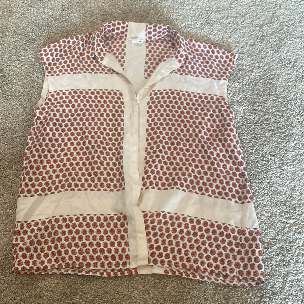 CLUB MONACO SATIN SLEEVELESS BUTTONDOWN RED ORANGE PRINT SIZE SMALL